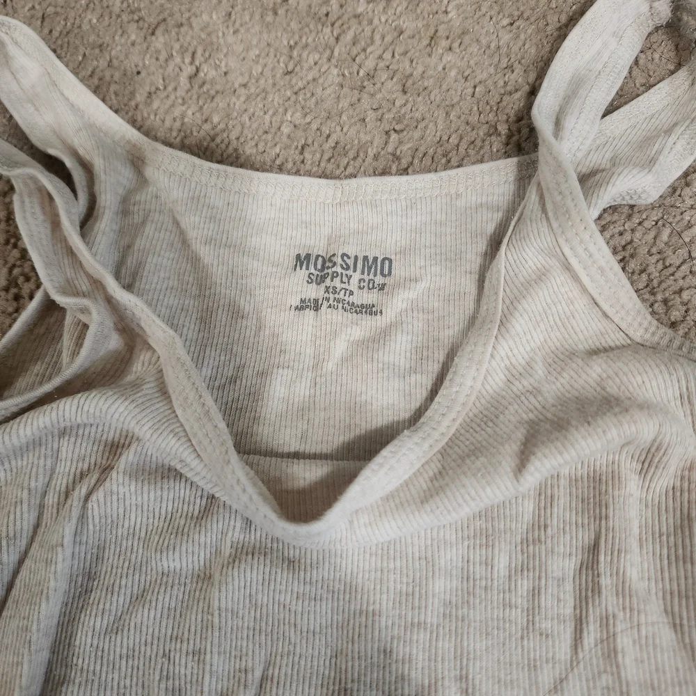 Tank Top Bundle - Picture 2 of 6
